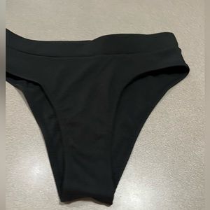 New Ribbed Bathing Suit Bottom size Medium